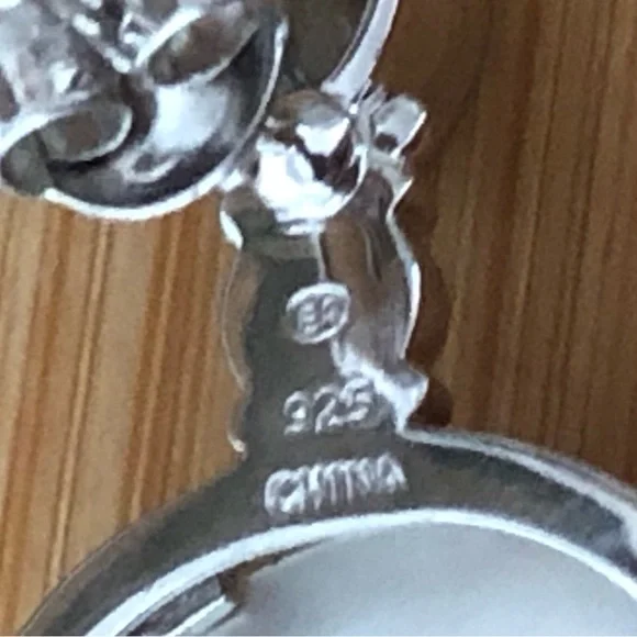 $56 Designer Estate Stud Earrings Sterling Silver Marked EA 925 CHINA - Picture 5 of 5